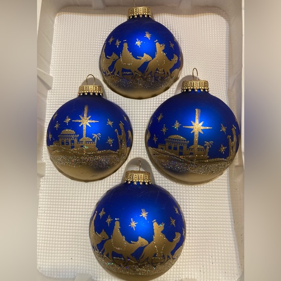 Vtg 90s Christmas By Krebs Blue Gold Glitter Nativity Holy Family Orname… - Picture 5 of 11